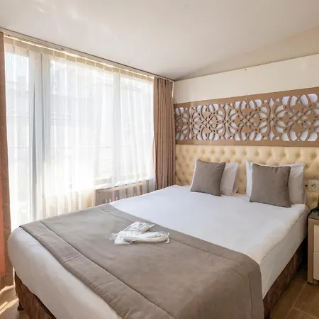 Taksim Peri Hotel Estambul