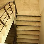 Taksim Peri Hotel 2*
