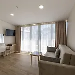 Taksim Peri Hotel 2*