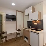 Taksim Peri
