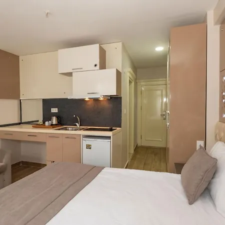 Hotel Taksim Peri 2*