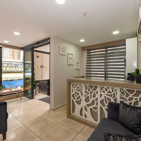 Taksim Peri Hotel 2*