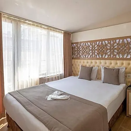 Taksim Peri 2*