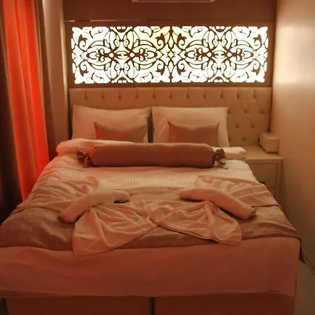 Taksim Peri